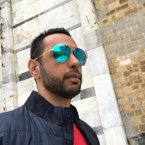 Meet your Posher, Arash